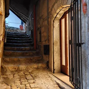Al Portico , Petralia Sottana Italia